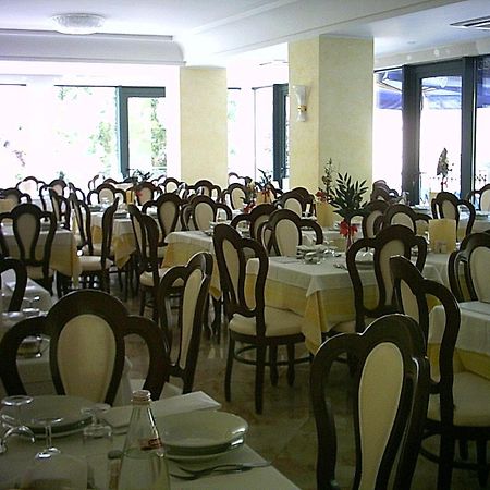 Hotel Misano Misano Adriatico Exterior foto